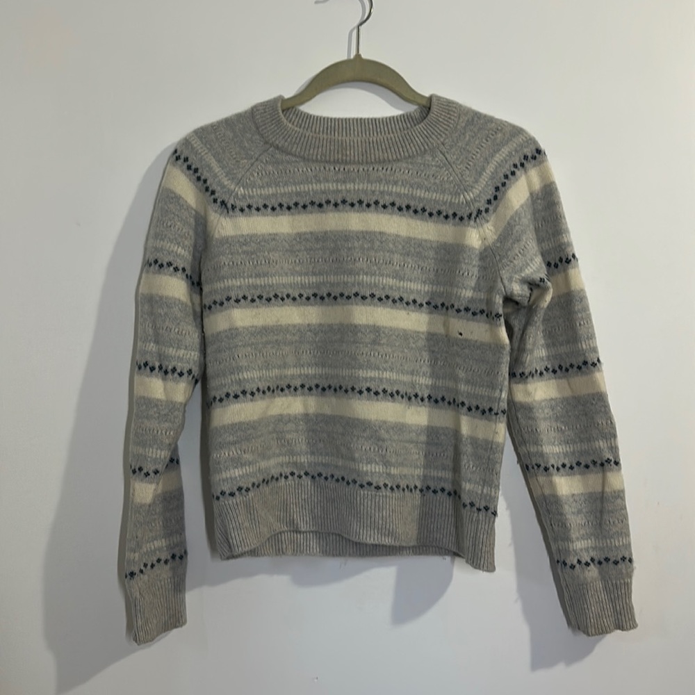 Club Monaco Cashmere grey and blue sweater with striped design Size small medium